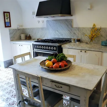 Casa Modigliani Apartamento SantʼAgata deʼ Goti